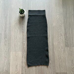 BNWOT WILFRED FREE Dark Grey Knit High-Waist Midi Bodycon Skirt (from Aritzia)